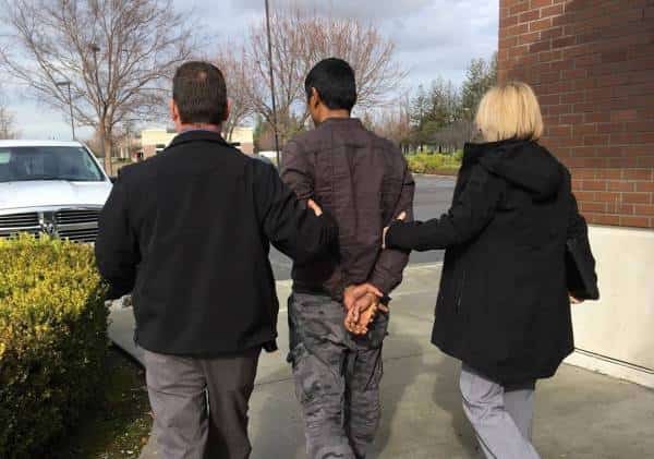 זכה ב-10 מיליון דולר בלוטו, שותפו עקץ לו את הכרטיס הזוכה