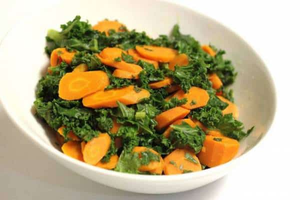 כרוב, כרובית וגזר ישבו במקרר: ואז מחקר מצא שהם עשויים להפחית את הסיכון לסרטן השד