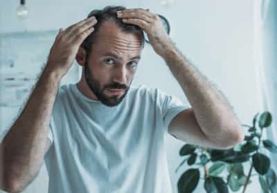 נשירה מוגברת בשיער? כנראה שהגוף מאותת על מחסור תזונתי