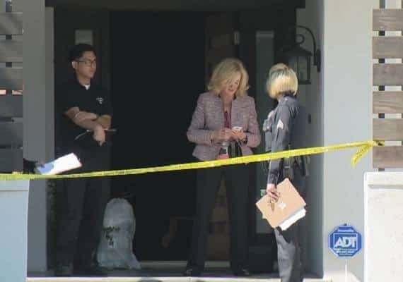 תקיפה וכפיתת דייר במהלך שוד בית פרטי בוואלי לוס אנג'לס