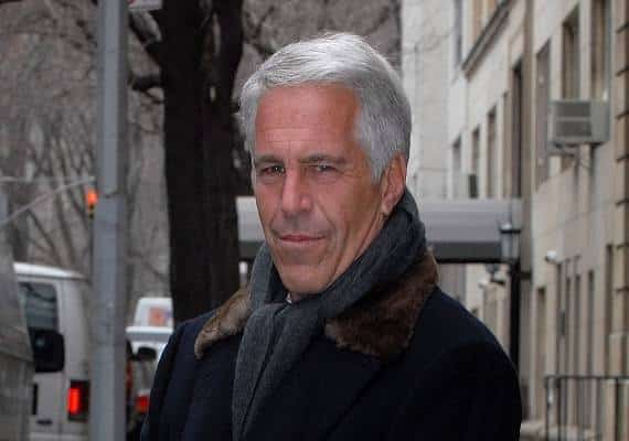 "משרד המשפטים פעל בניגוד לחוק"