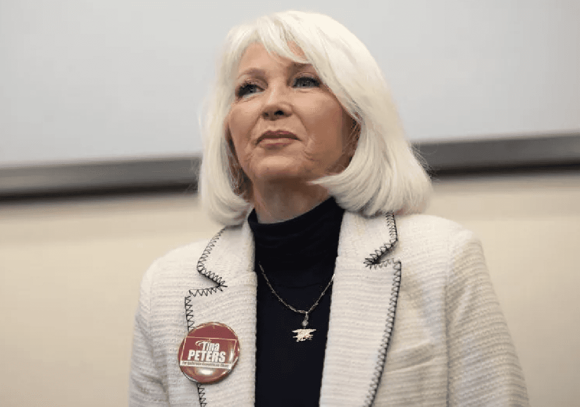 פקידה רפובליקנית תומכת טראמפ נידונה ל-9 שנות מאסר בגין הונאת בחירות