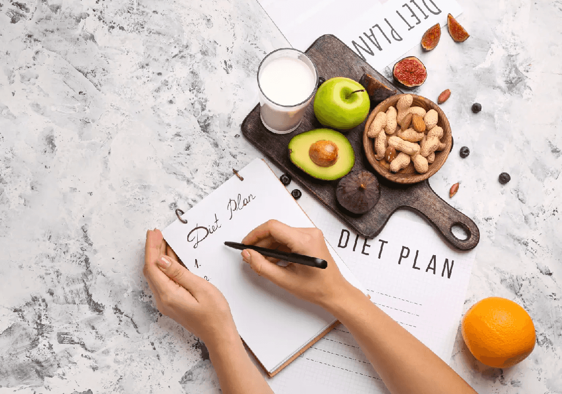 חמישה מזונות שעלולים לפגוע במוח שלכם