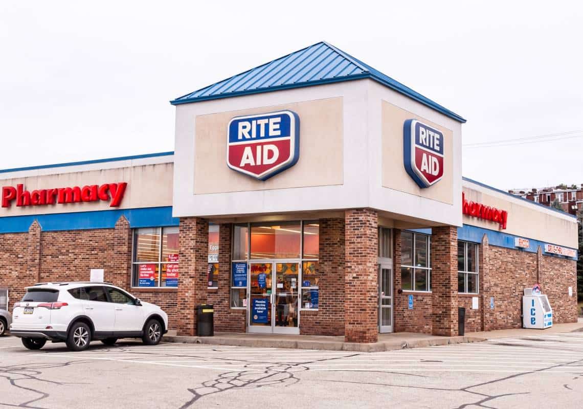"צריכים לשפר את הרווחיות": רשת רייט-אייד סוגרת עשרות סניפים בארה"ב