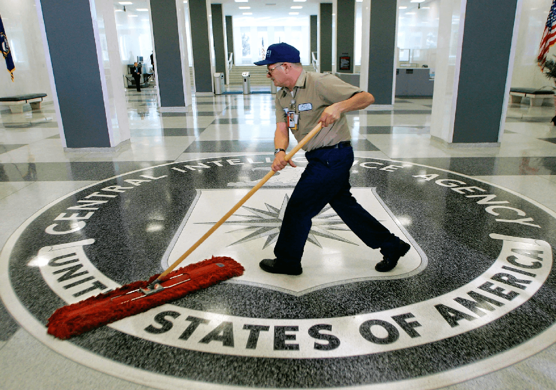 משבר ב-CIA? בכיר הוחזר לארה"ב כי הטיל ספק במתקפה מסתורית נגד דיפלומטים אמריקנים