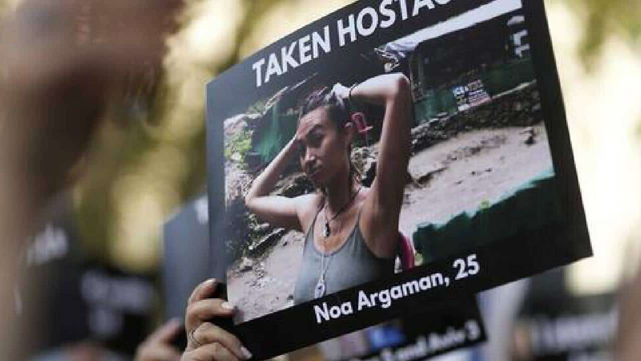 חמאס מאיים להתחיל להוציא להורג בני ערובה אם ישראל לא תעצור את התקיפות