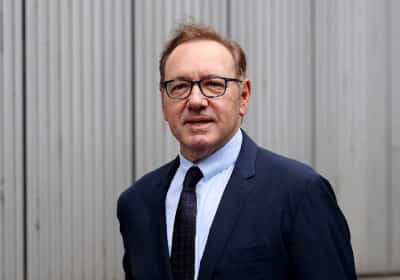 קווין ספייסי מתקשה להשתקם - ומודה: "אני חסר בית"