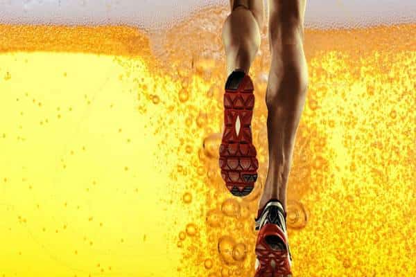 נסו לרוץ בקו ישר: מיאמי חוגגת את סוף הקיץ במרתון בירה עירוני עם מטרה מקודשת