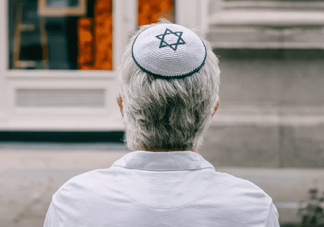 ישראל מזהירה את אזרחיה בעולם: הימנעו מהצגת סממנים דתיים ולאומיים