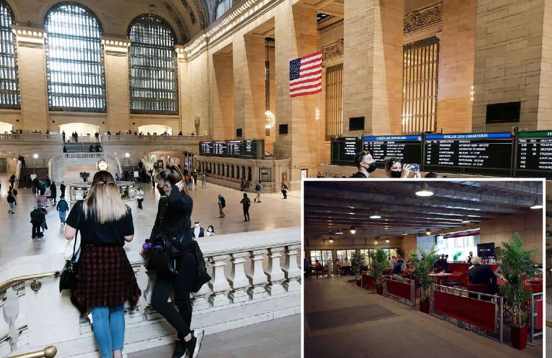 סיוט חג המולד בגרנד סנטרל: ‏תיירות צעירות נדקרו ע"י זר מופרע שצרח "אני רוצה שכל האנשים הלבנים ימותו"