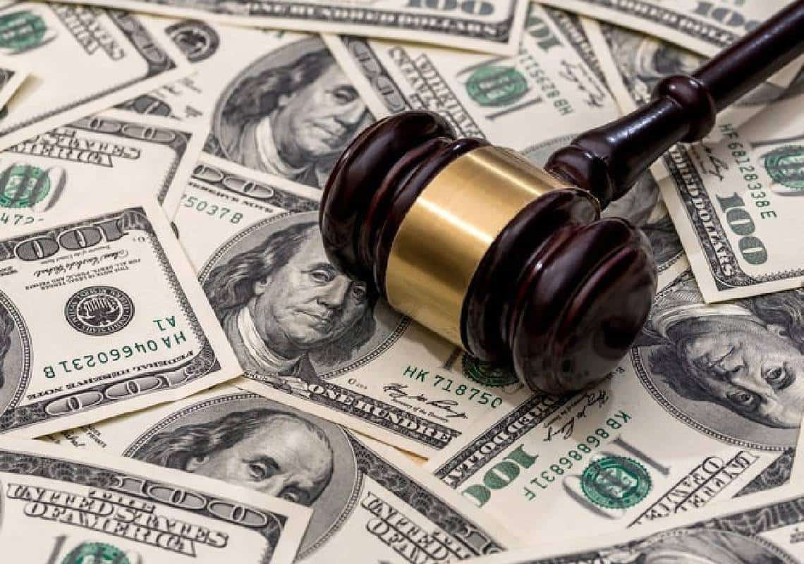 העובד התחנן ממקום העבודה 'לא לערוך לי מסיבת יום-הולדת', הבוסים התעקשו, ועתה הוא זכה בפיצויים מטורפים בביהמ"ש