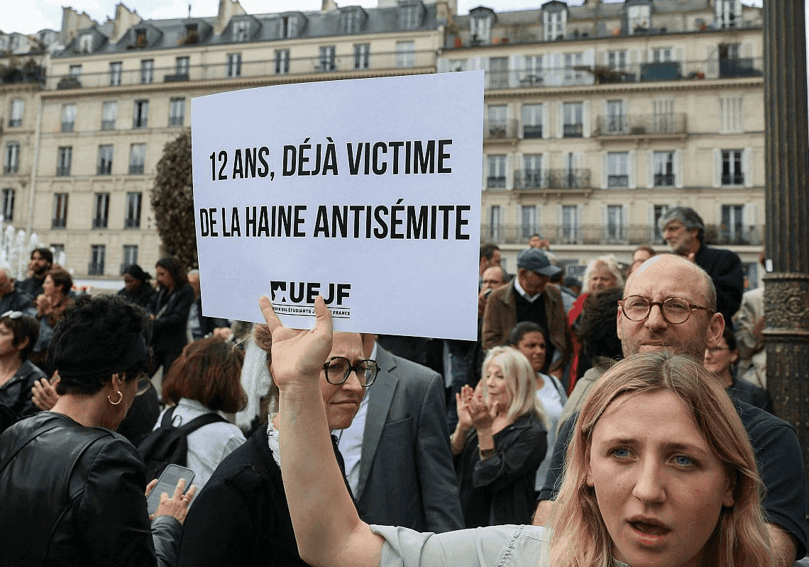 "דמיון למעשים שביצעו חמאס": הורי הילדה היהודייה שנאנסה בגלל דתה - מדברים