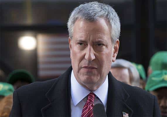 ראש עיריית ניו יורק למשטרה: הפסיקו לעצור תושבים על עישון מריחואנה