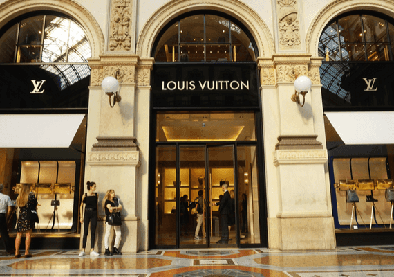 Pooey Puitton נגד לואי ויטון: תפסיק להציק לנו, אף אחד לא מתבלבל בינינו