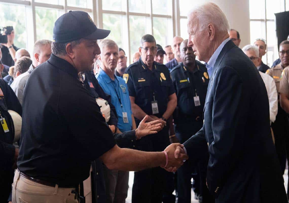 "יש בזה גם 'צד טוב'": ביידן עם התבטאות מוזרה באזור האסון הקשה בפלורידה