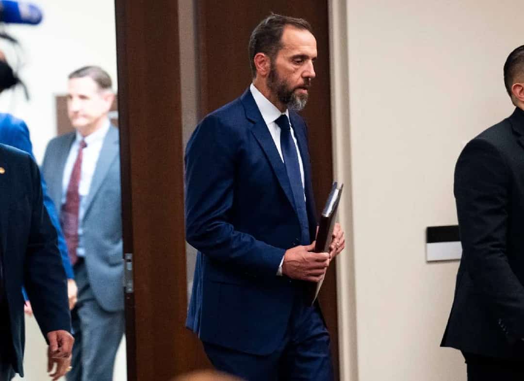 דרמה משפטית: שופטת מאשרת חשיפת חצי מדו"ח החקירה נגד טראמפ