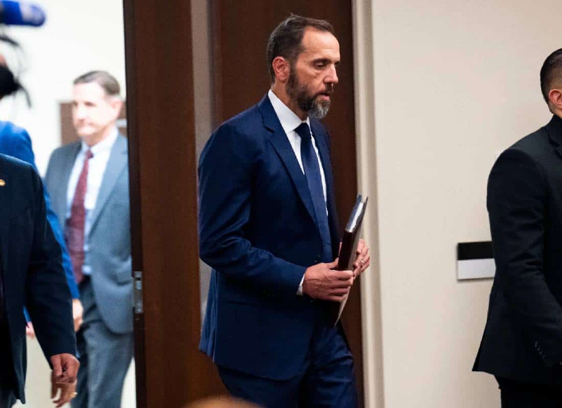 דרמה משפטית: שופטת מאשרת חשיפת חצי מדו"ח החקירה נגד טראמפ