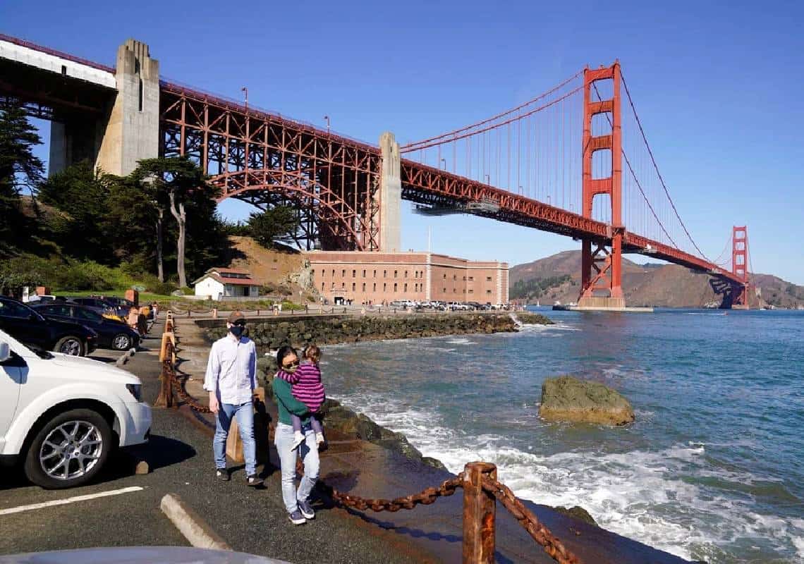 סן פרנסיסקו מבטלת את חובת החיסונים בבתי עסק