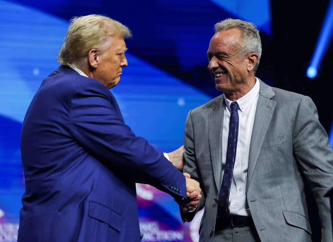 אפילו הרפובליקנים טוענים: טראמפ מציע תפקיד בכיר ליריב שכינה "מטורף שמאלני קיצוני"