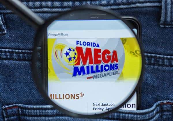 כמו בחפיסות הסיגריות: סכנות ההימורים יופיעו בטפסי הלוטו בפלורידה