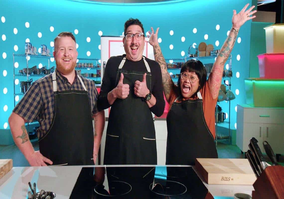 החיים בחוץ נראים כמו סרט מדע בדיוני? הנה 5 סדרות ריאליטי של נטפליקס שיחזירו אתכם למציאות 