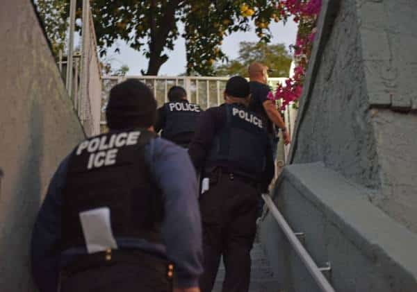 רשות ההגירה מצאה דרך לעקוף את "מדיניות המקלט" בקליפורניה