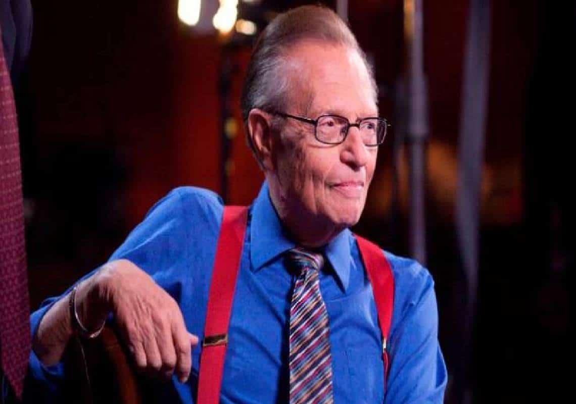 אגדת הטלוויזיה וידיד ישראל לארי קינג נפטר מקורונה בגיל 87