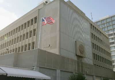 שגרירות ארה"ב נפגעה מירי איראני - אחרי שטראמפ הזהיר מפני "פגיעה באינטרסים שלנו"