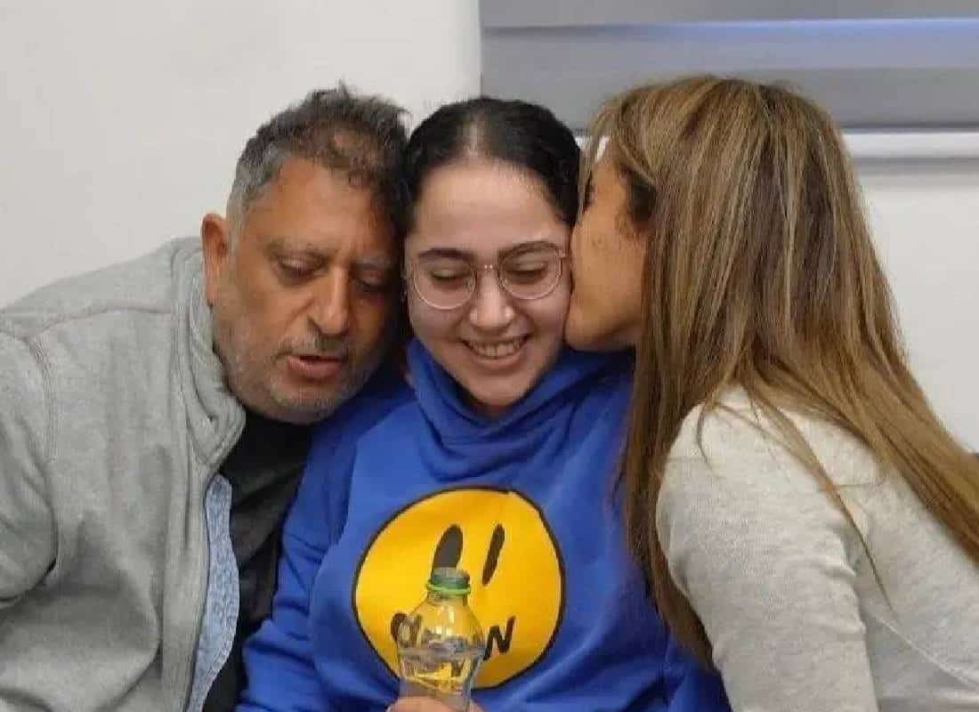 רגעים של אור: התצפיתניות חזרו הביתה אחרי 477 ימים בשבי