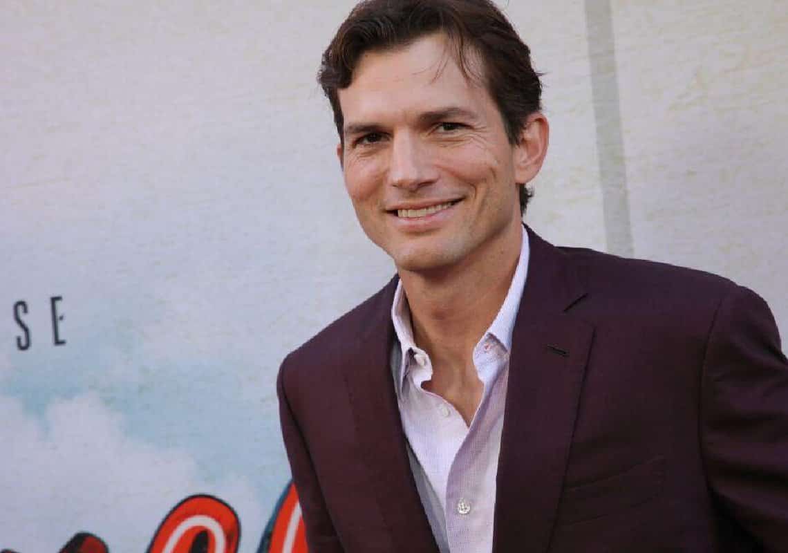 אשטון קוצ׳ר: ״אשתי הרבה יותר מגניבה ממני״