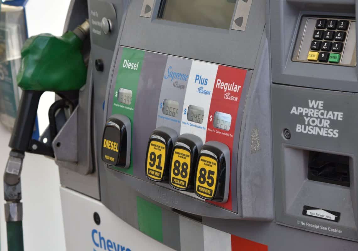 בפעם ה-3 ברציפות: מחירי הדלק בארה"ב שוברים שיאים