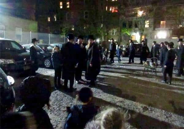 כאילו אין קורונה: מאות יהודים השתתפו בחגיגות ל"ג בעומר במספר מוקדים בניו יורק 