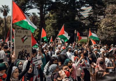 הרפובליקנים לא מוותרים לאנטישמים: 2 מוסדות לרפואה בקליפורניה תחת חקירה פדרלית