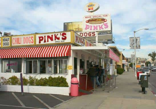 אוהבים נקניקיות? במסעדת הנקניקיות המפורסמת ביותר בלוס אנג'לס תצאו מרוצים - גם מהמחיר