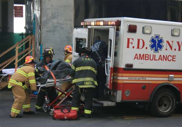אסון בקווינס: נער בן 16 מת במהלך אימון כדורסל