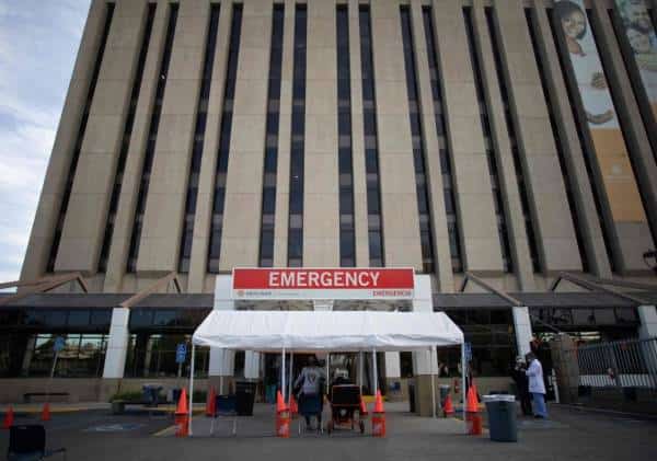 "מי שעדיין יוצא לעשות שופינג מפספס את חומרת המצב": האם מיליוני תושבי לוס אנג'לס מזלזלים במגבלות הקורונה?