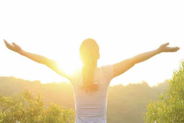 לא די בקרני השמש: צריכת הכמות היומית המומלצת של ויטמין D מסייעת להוריד במשקל