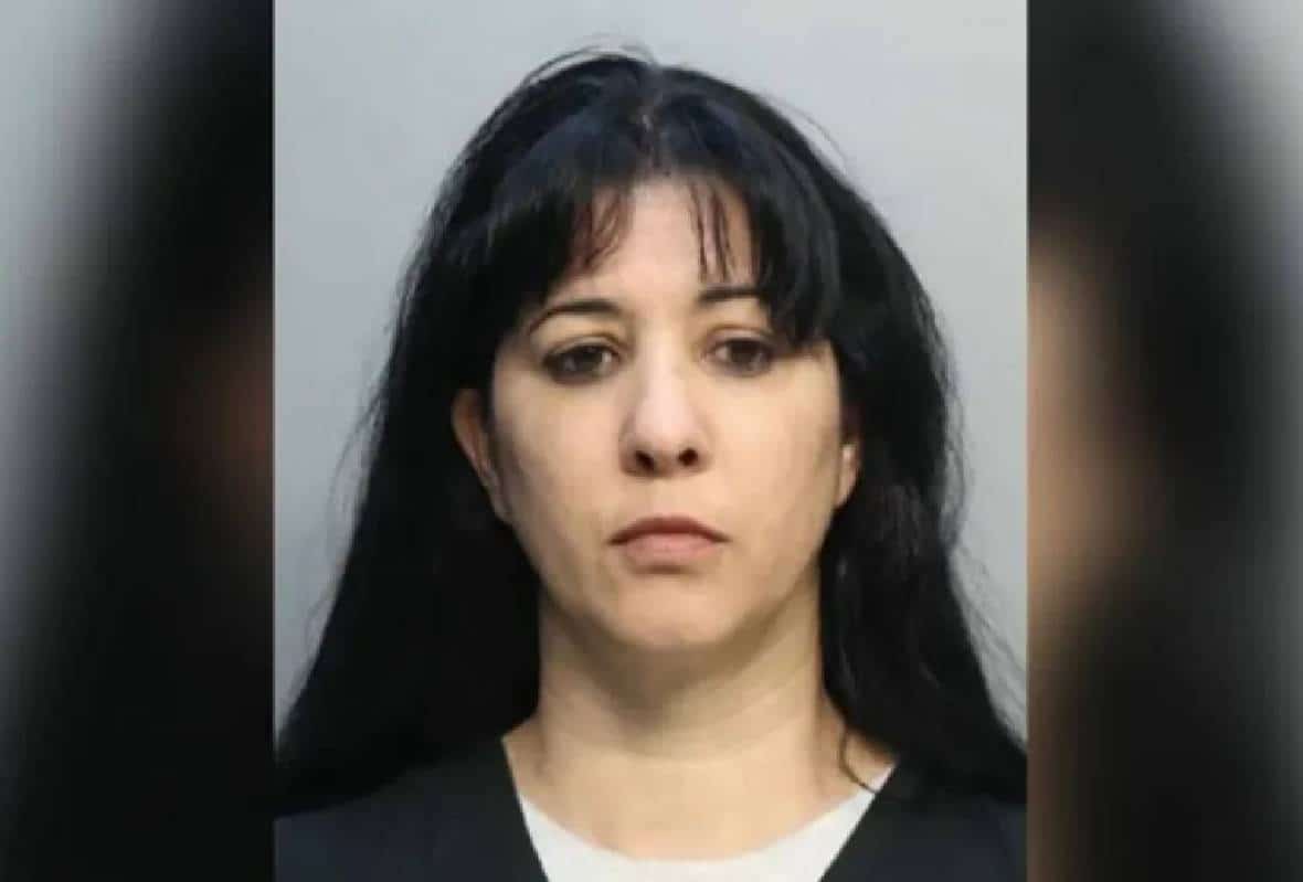 תושבת מיאמי מואשמת בניהול מרכז שיקום קוסמטי מניתוחים-פלסטיים בניגוד לחוק