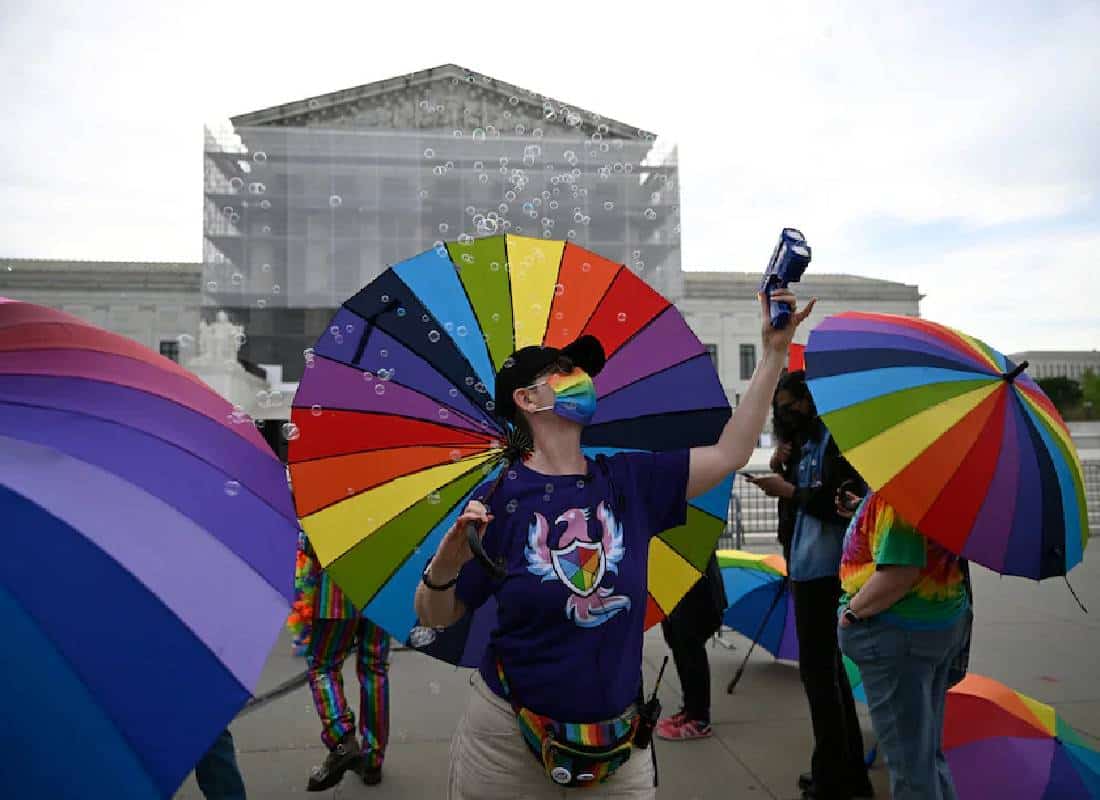 בית המשפט העליון האמריקאי נוטה לאפשר לתלמידים להימנע משיעורים הכוללים תכנים LGBTQ מסיבות דתיות