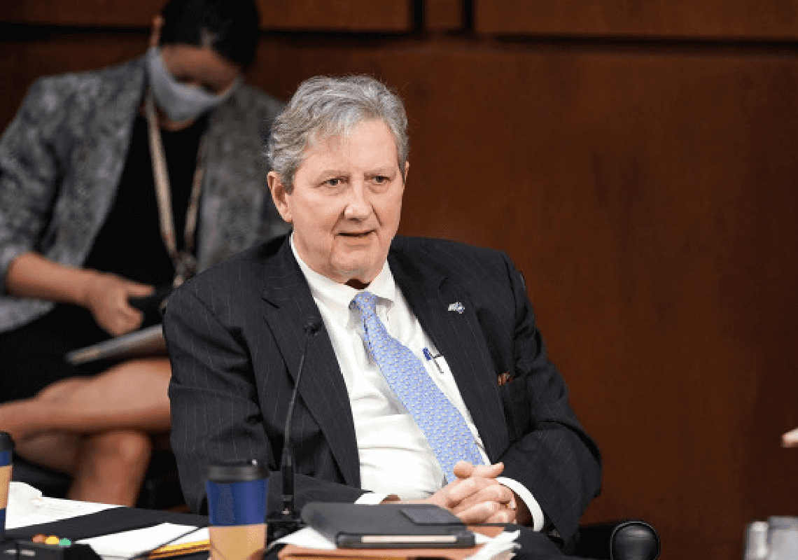 ג'ון קנדי על המתנגדים לרפורמה בהליך ההצבעה: "הם או כל כך מטומטמים או שהם רוצים לרמות"