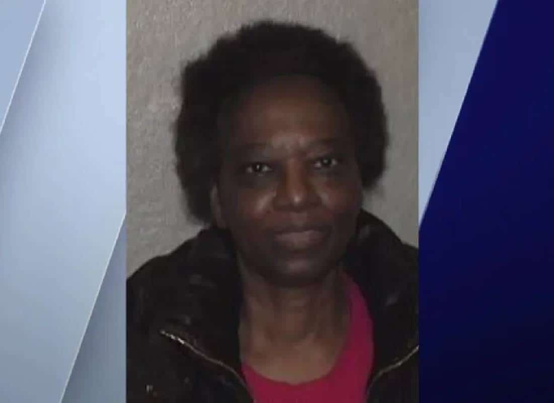 עובדת בית ספר הואשמה בגניבת כנפי עוף בשווי 1.5 מיליון דולר