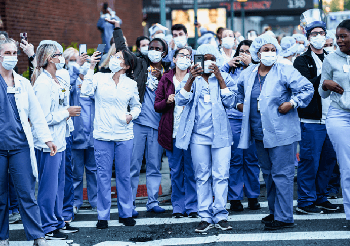 ביהמ"ש בניו יורק חסם זמנית את חובת החיסונים של העובדים הרפואיים