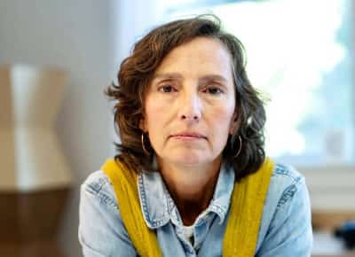 משבר כפול: עשרות מיליוני אמריקנים עלולים לאבד ביטוח בריאות או לשלם כפליים