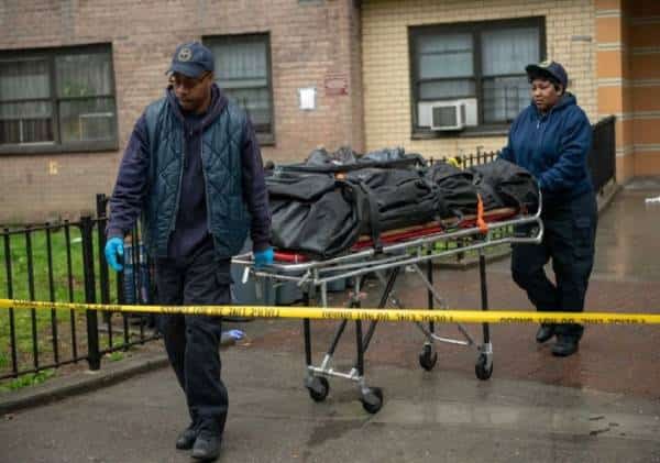 רצח מזוויע בברוקלין: הראש כמעט נערף, האצבעות נכרתו