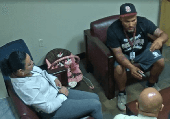 מאמנים שכשלו בטבח בפלורידה - הורחקו מבית הספר