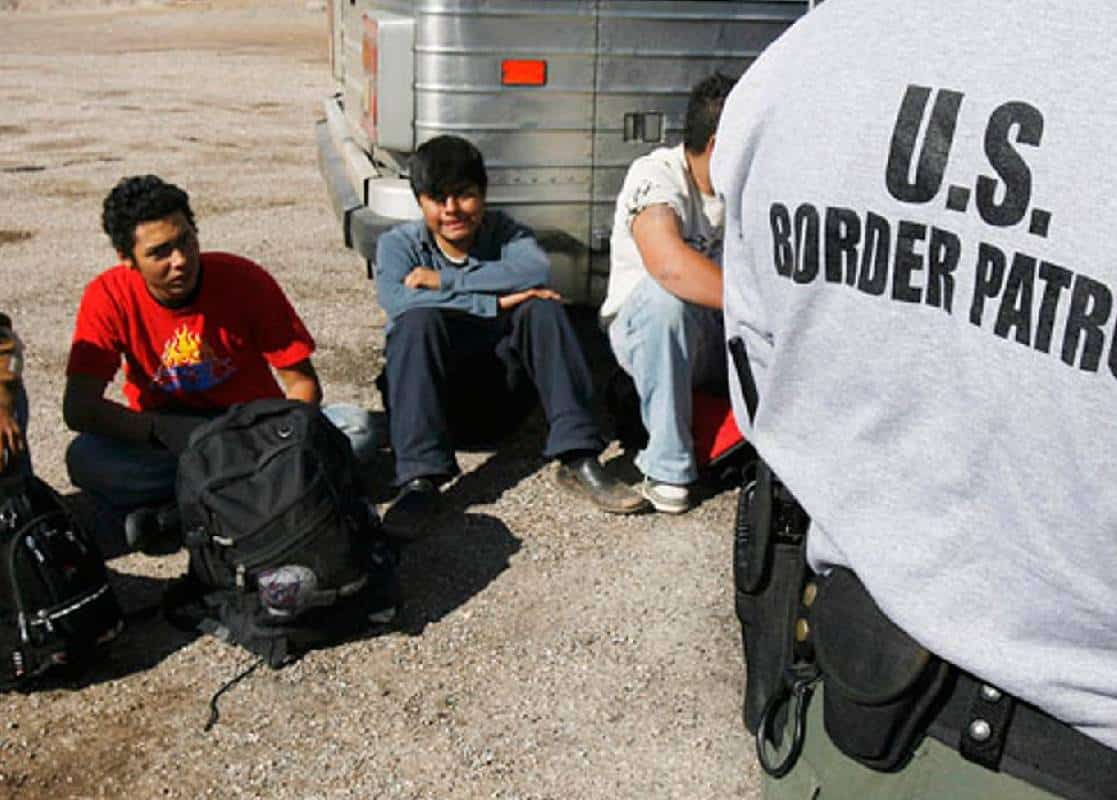 ממשל ביידן מתכוון להנפיק תעודות זהות מיוחדות למהגרים בלתי חוקיים