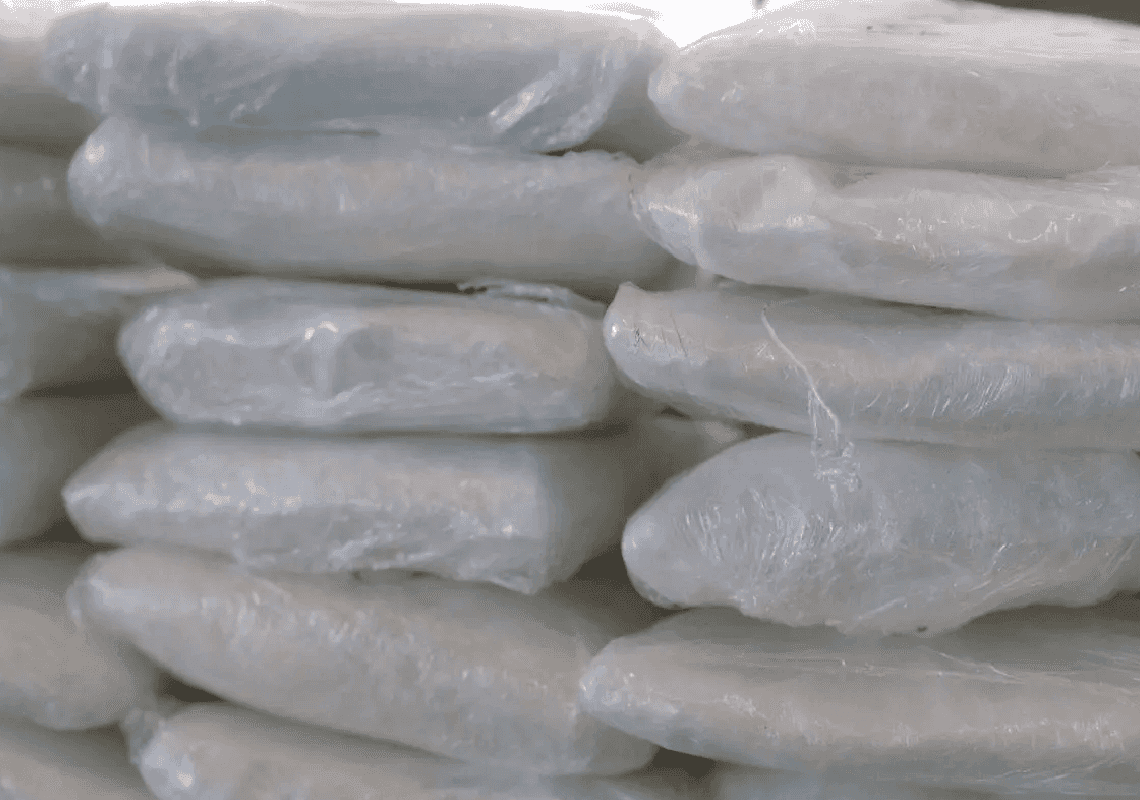 מפעל סמים ורשת סחר עולמית התגלו בלב קליפורניה