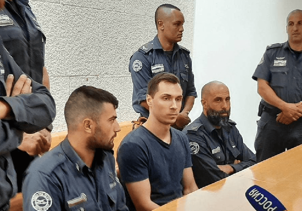 למה ארה"ב שחררה פושע רוסי מסוכן – ומה הקשר לישראל?