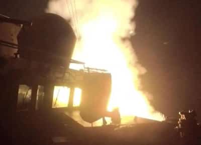 עוד לילה של אש: טראמפ מאיים בהפצצות נוספות, ובירושלים מעריכים שאיראן אינה מתכוונת לחתום