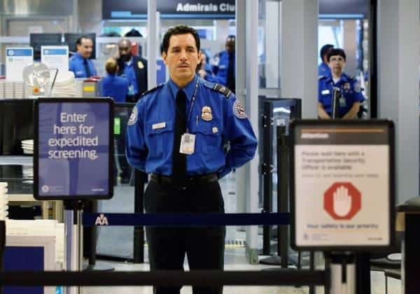 שנה אחרי הלגליזציה: הברחת המריחואנה ב-LAX נוסקת